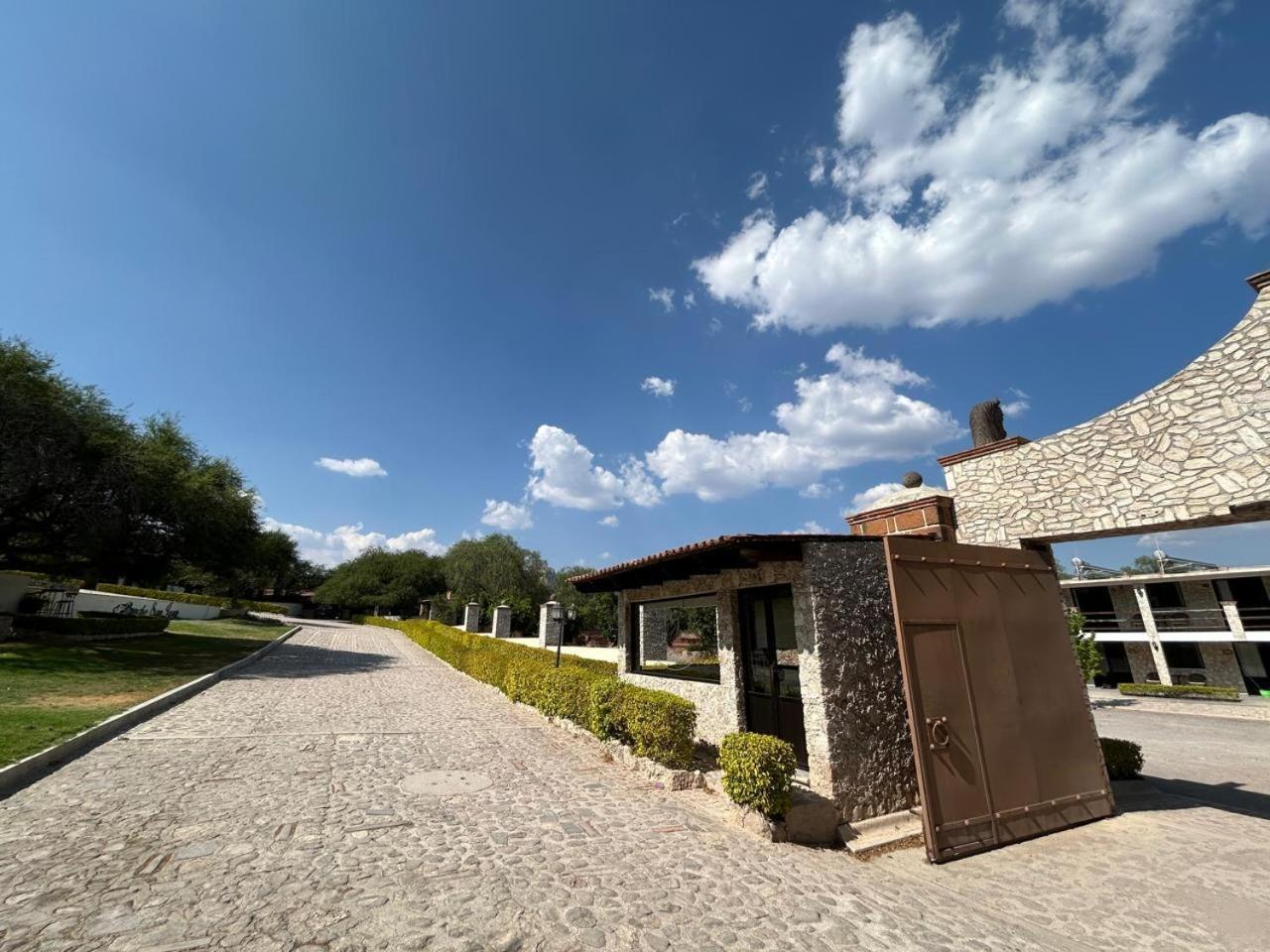 Cabanas, Suites Y Habitaciones Rancho San Jorge Bernal Exterior foto